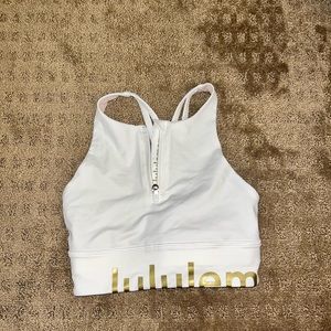 Lululemon sports bra.